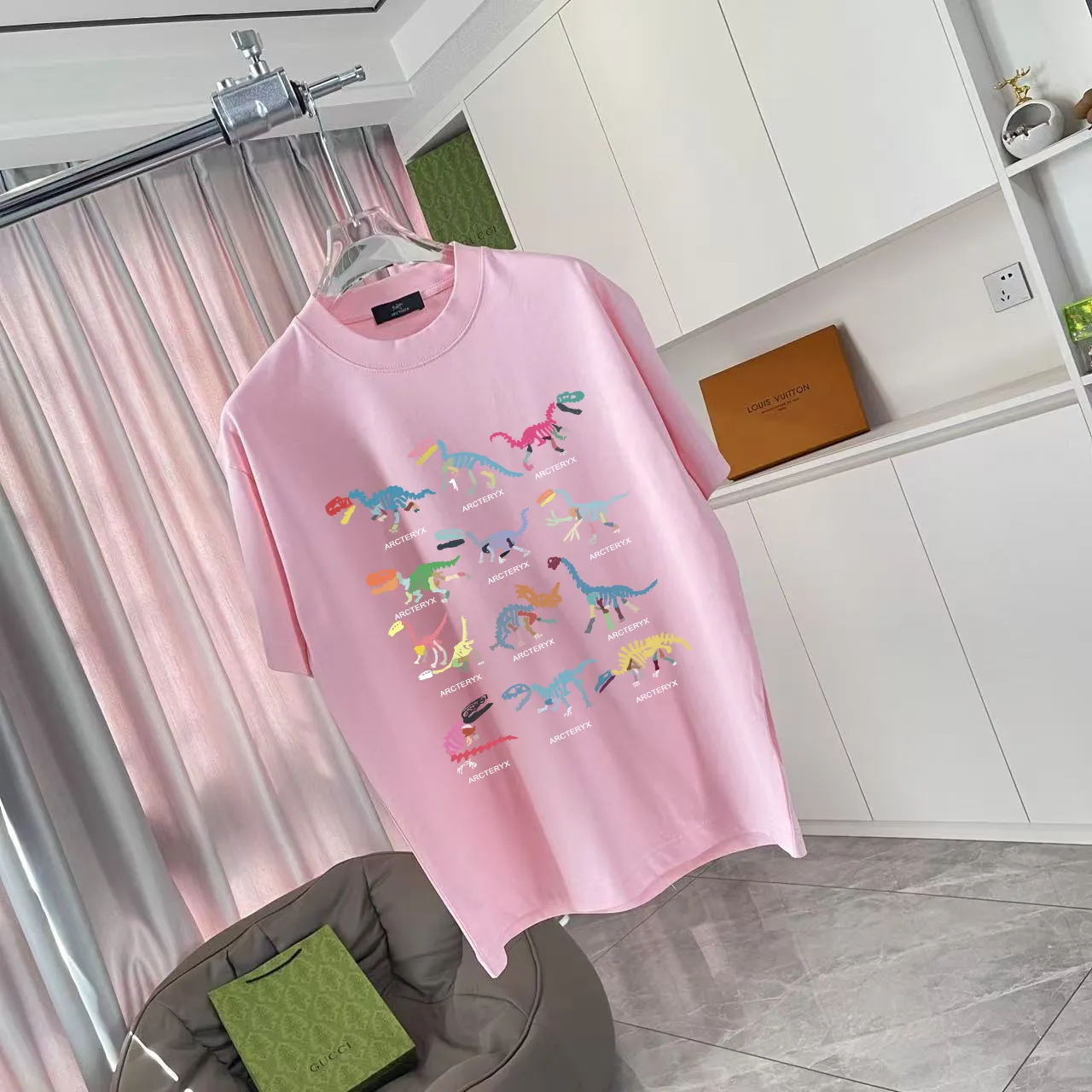ARC'TERYX* 2025 New Arrival logo t g Same Style Size：S M L XL XXL ：Black White Pink Gray